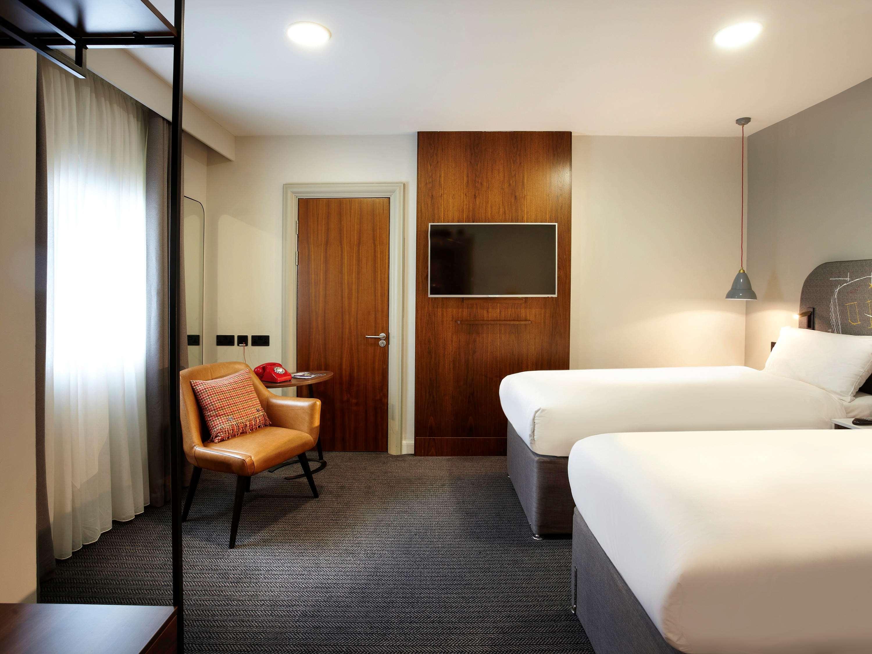 Mercure Leeds Centre Hotel Exterior photo