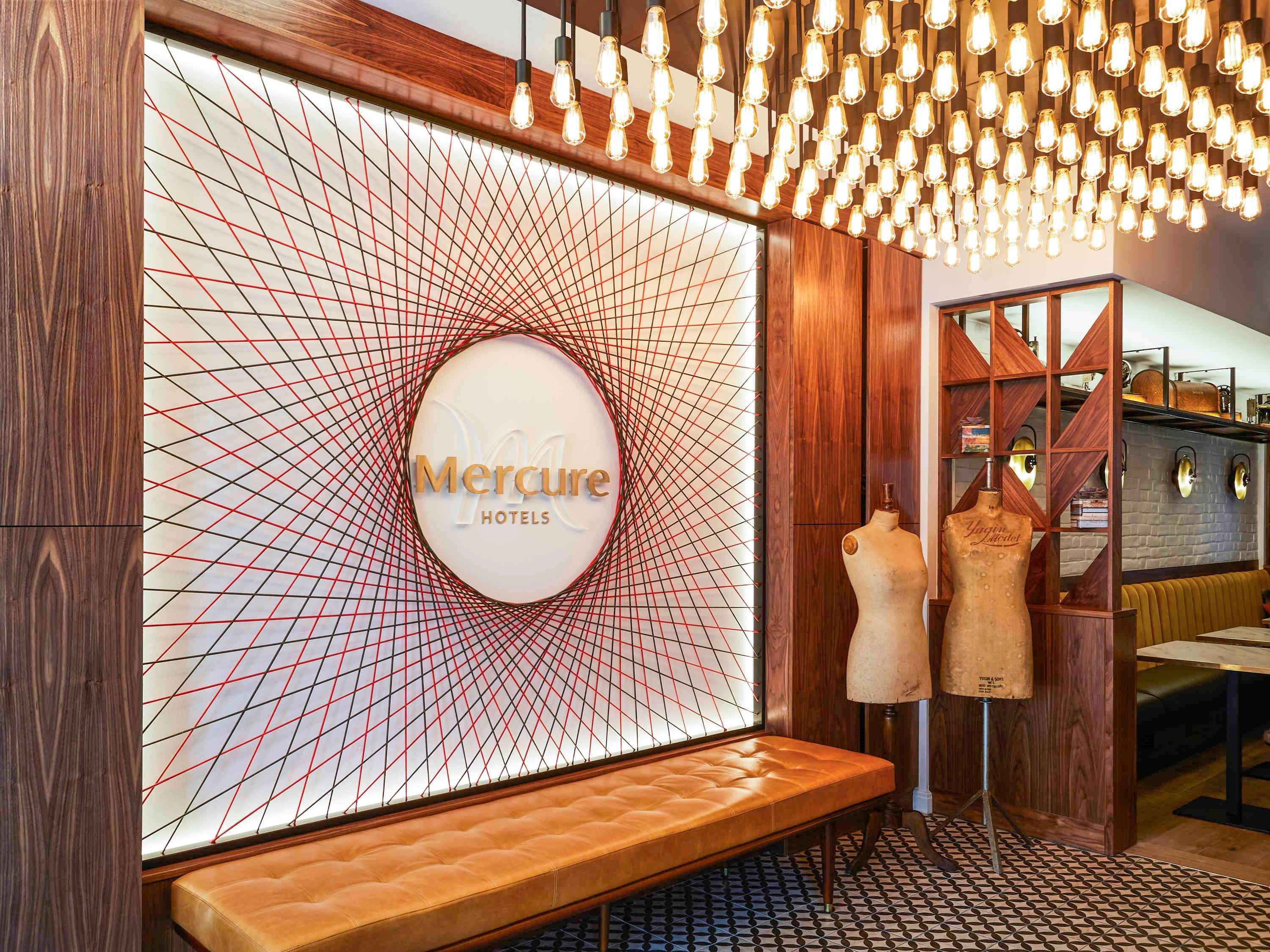 Mercure Leeds Centre Hotel Exterior photo
